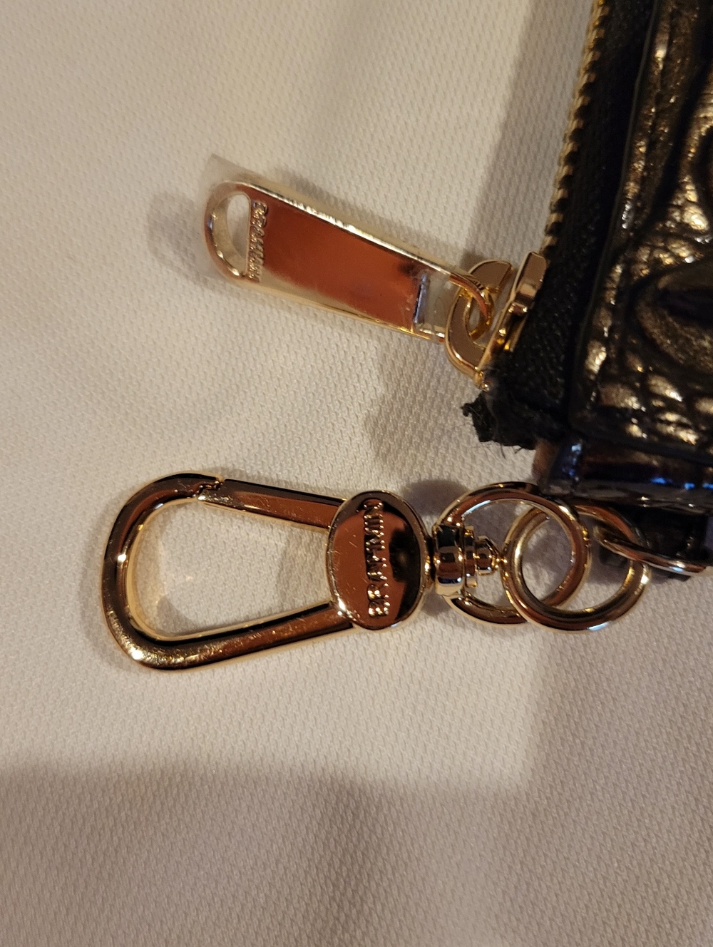 Brahmin Britt  Metallic Gold Croc-Embossed Wristlet - Picture 3 of 5